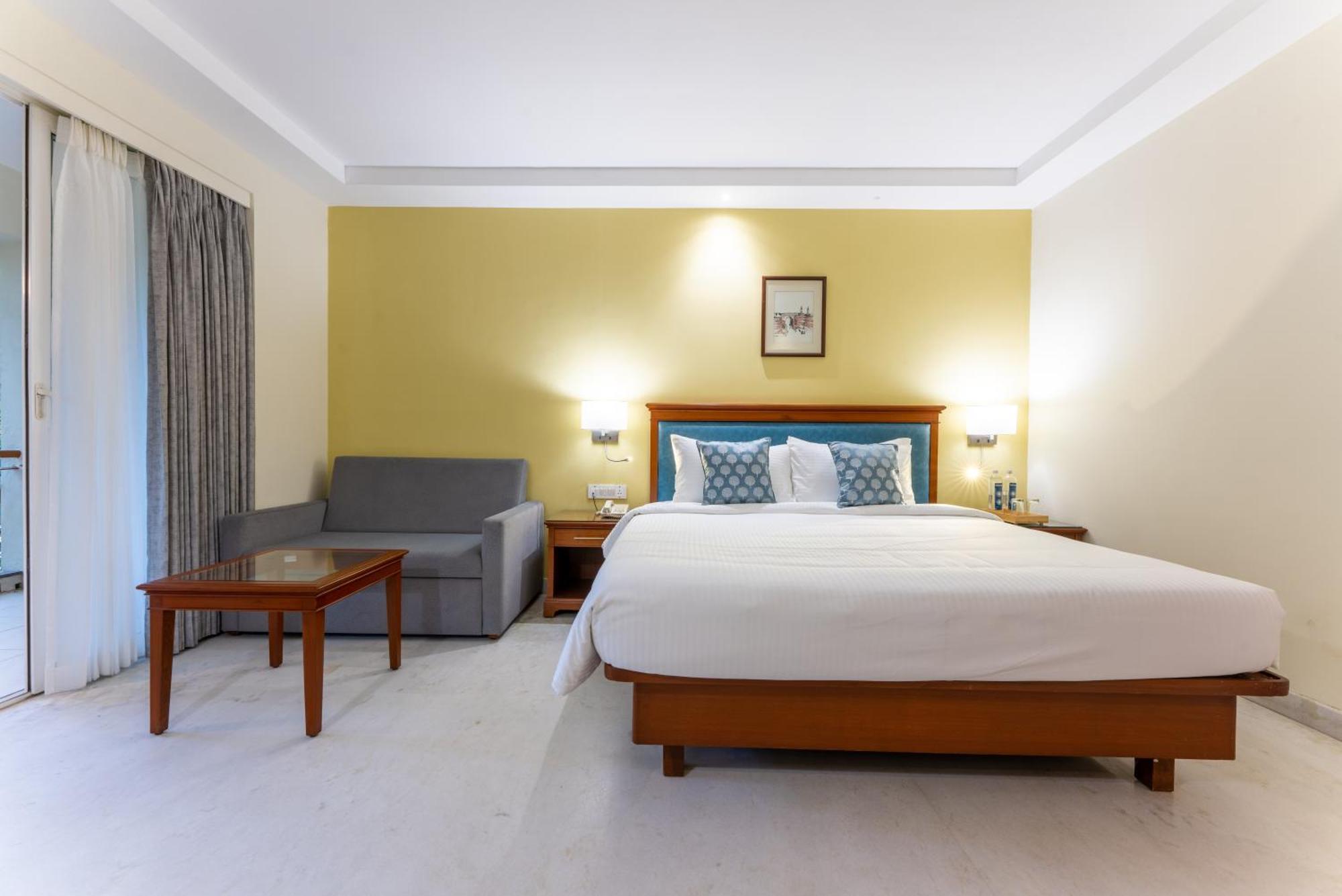 Club Mahindra Golden Landmark, Mysuru Экстерьер фото