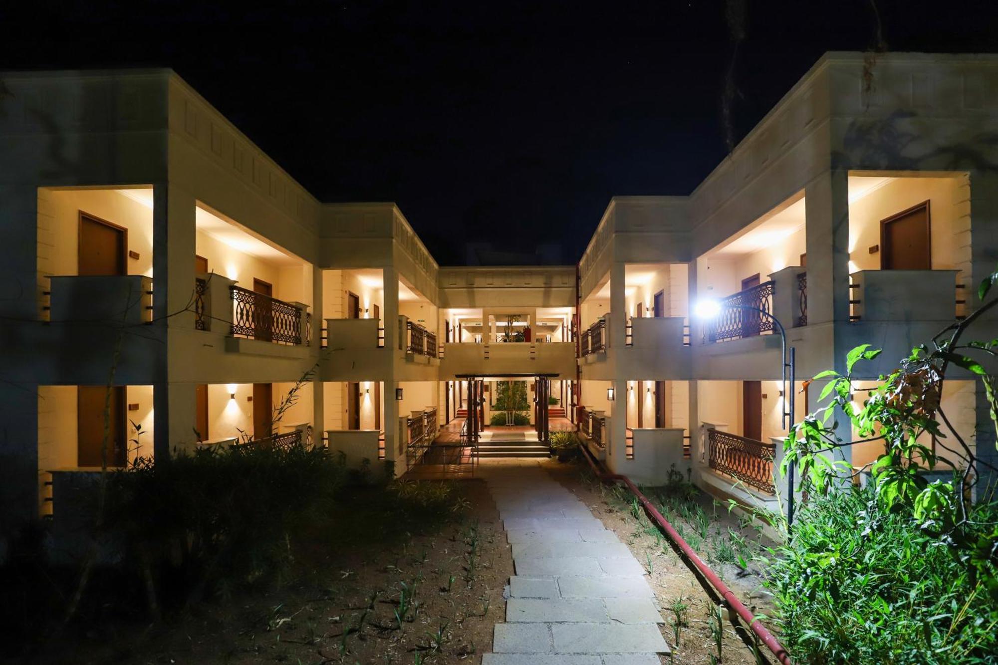 Club Mahindra Golden Landmark, Mysuru Экстерьер фото